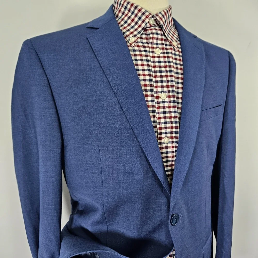 Calvin Klein Men's Sport Coat Blazer Two Button Navy Blue Wool Spandex Size 44L